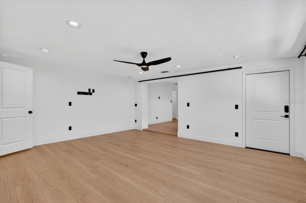 For Sale: $1,799,000 (3 beds, 4 baths, 3214 Square Feet)