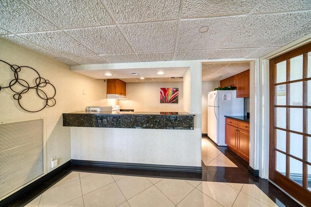 В аренду: $4,000 (2 спален, 2 ванн, 1619 Квадратных фут)