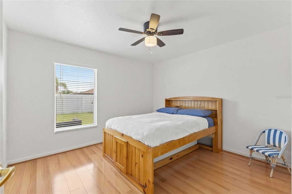 For Sale: $305,000 (3 beds, 2 baths, 1683 Square Feet)