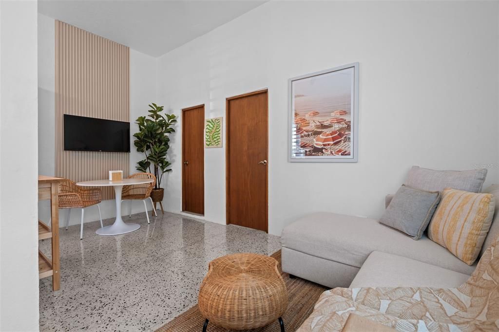 For Sale: $2,199,000 (13 beds, 8 baths, 3553 Square Feet)