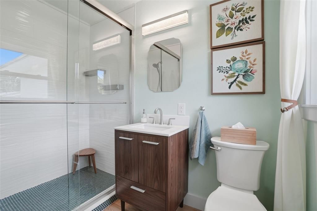 En Venta: $1,150,000 (3 camas, 3 baños, 2257 Pies cuadrados)