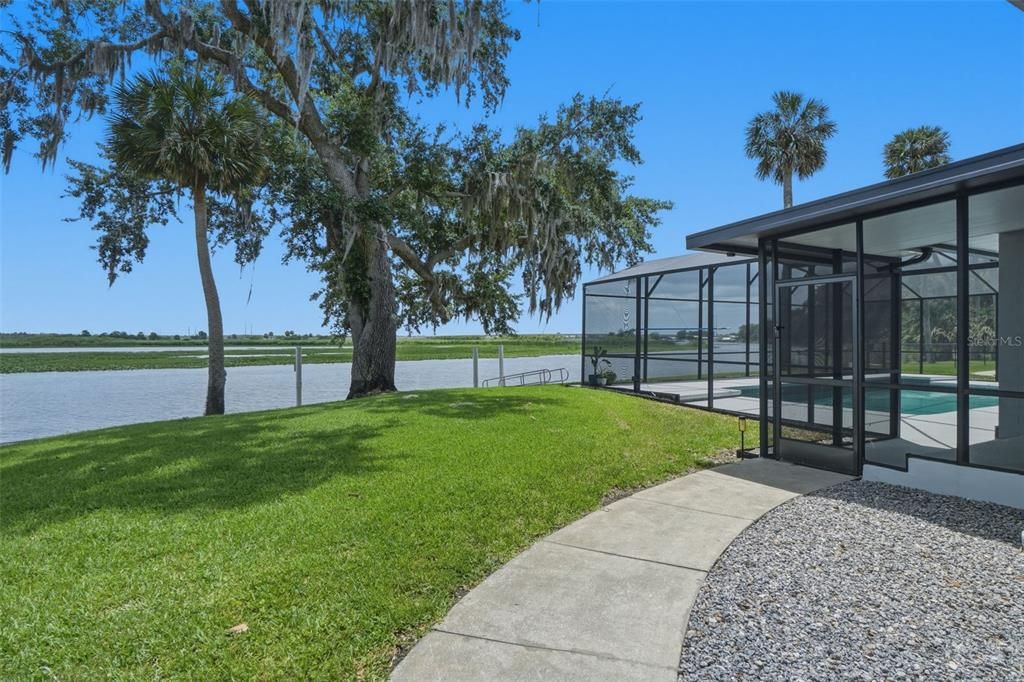 En Venta: $1,150,000 (3 camas, 3 baños, 2257 Pies cuadrados)