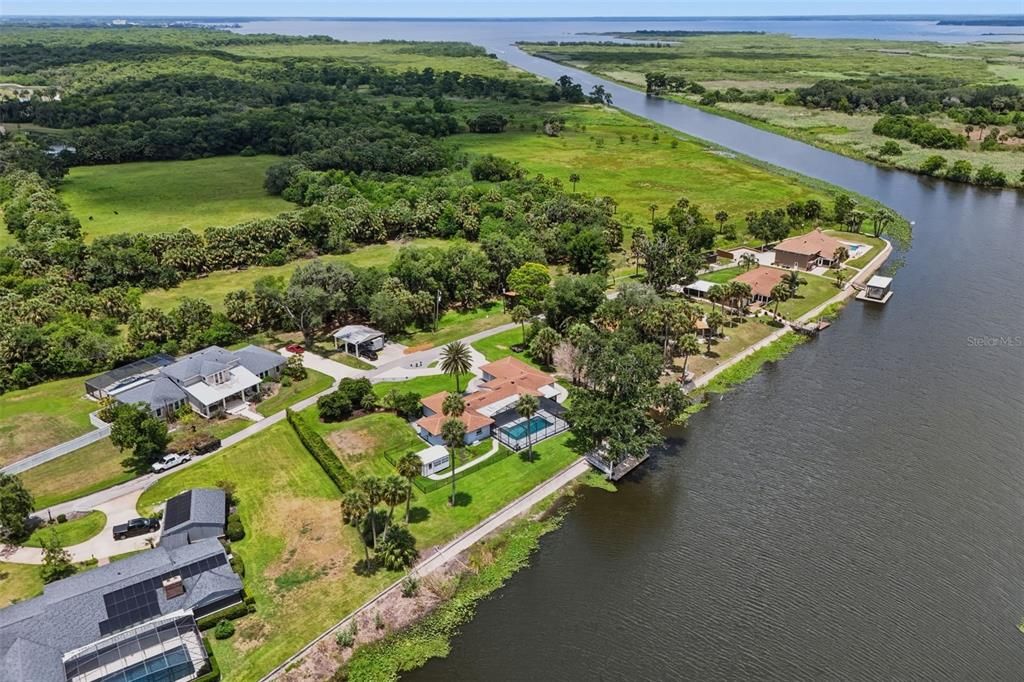 En Venta: $1,150,000 (3 camas, 3 baños, 2257 Pies cuadrados)