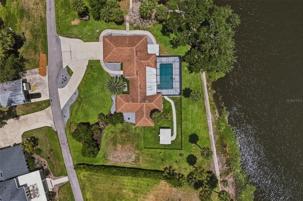 En Venta: $1,150,000 (3 camas, 3 baños, 2257 Pies cuadrados)