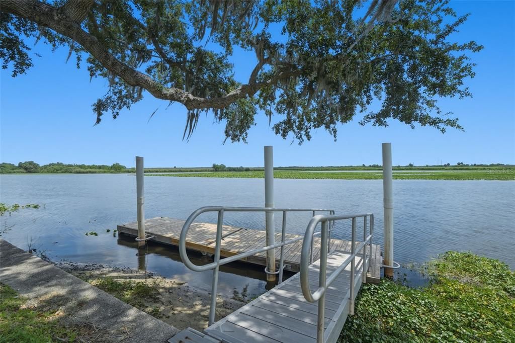 En Venta: $1,150,000 (3 camas, 3 baños, 2257 Pies cuadrados)