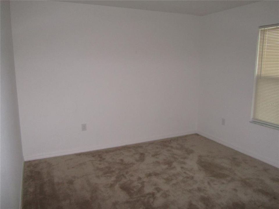 For Rent: $2,450 (4 beds, 3 baths, 2909 Square Feet)
