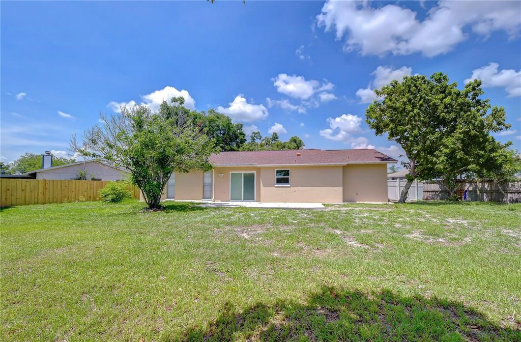 For Sale: $479,500 (4 beds, 2 baths, 1534 Square Feet)