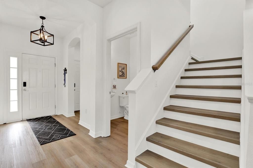 Active With Contract: $480,000 (4 beds, 3 baths, 2624 Square Feet)
