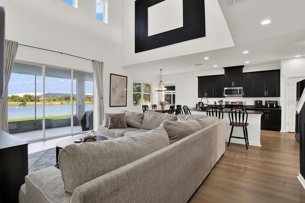 Active With Contract: $480,000 (4 beds, 3 baths, 2624 Square Feet)