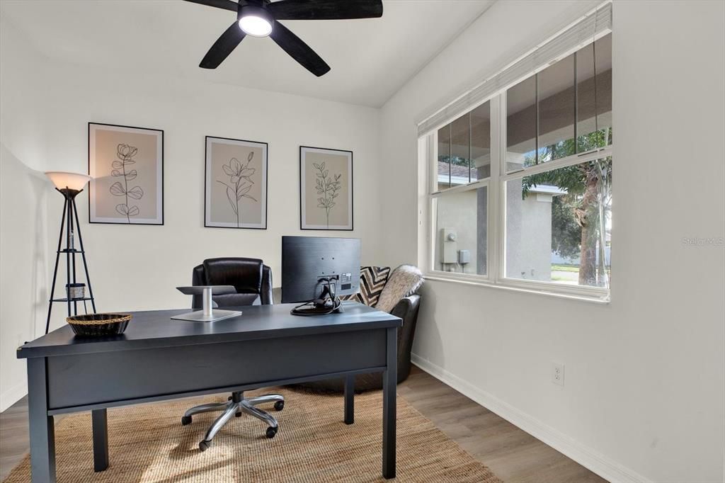Active With Contract: $480,000 (4 beds, 3 baths, 2624 Square Feet)