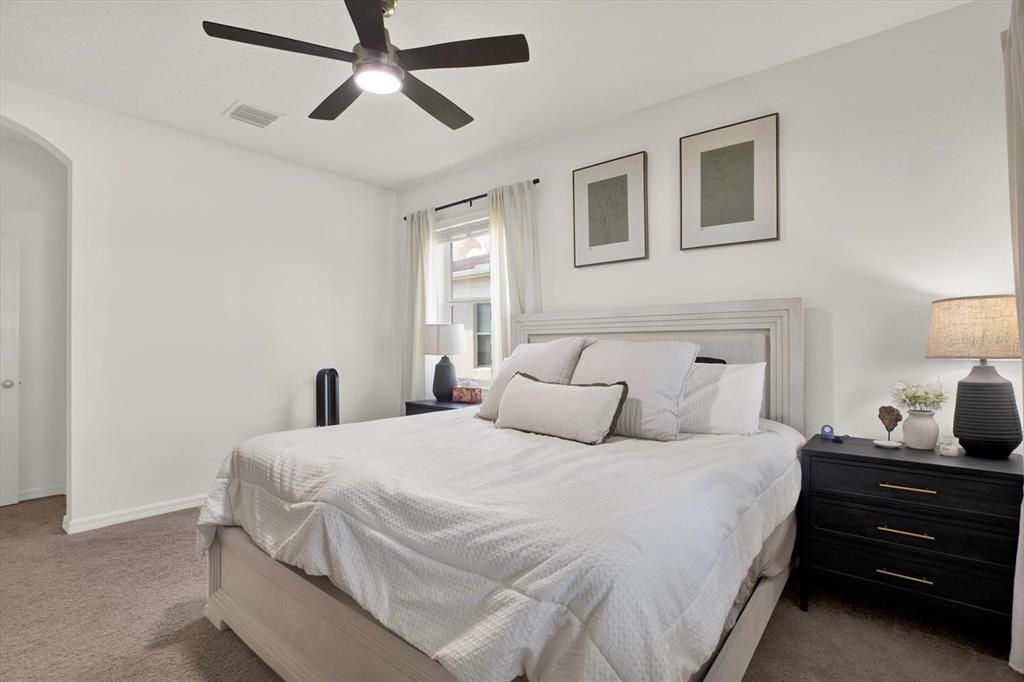 Active With Contract: $480,000 (4 beds, 3 baths, 2624 Square Feet)