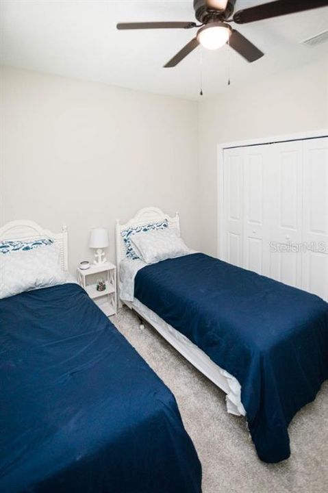 En Renta: $2,950 (3 camas, 2 baños, 1600 Pies cuadrados)
