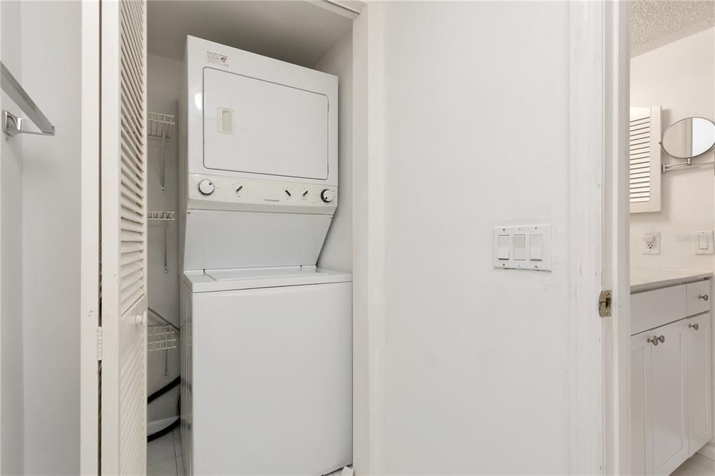 En Venta: $200,000 (2 camas, 2 baños, 1027 Pies cuadrados)