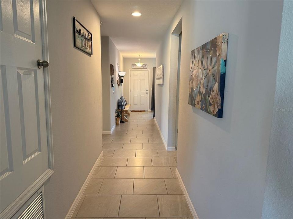 For Rent: $2,700 (4 beds, 2 baths, 2103 Square Feet)