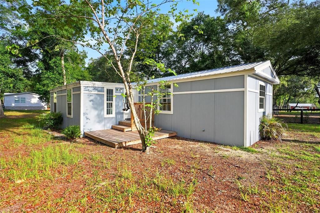 For Sale: $165,000 (3 beds, 2 baths, 1212 Square Feet)