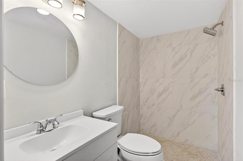 For Sale: $165,000 (3 beds, 2 baths, 1212 Square Feet)