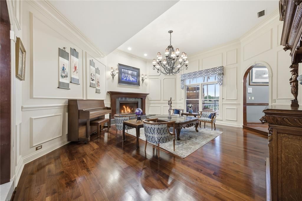 For Sale: $2,495,000 (5 beds, 5 baths, 7314 Square Feet)
