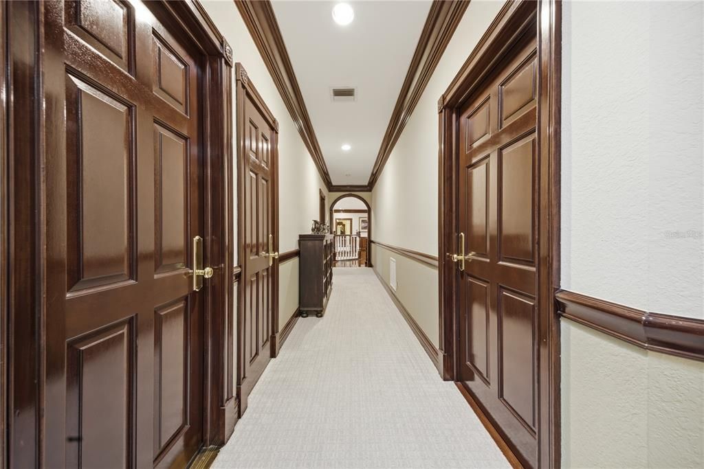 For Sale: $2,495,000 (5 beds, 5 baths, 7314 Square Feet)