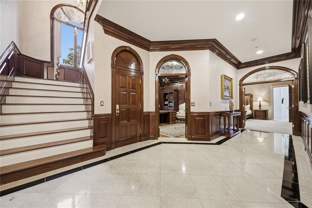 For Sale: $2,495,000 (5 beds, 5 baths, 7314 Square Feet)