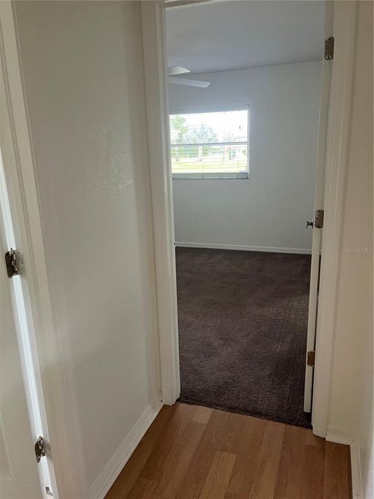 For Sale: $299,900 (3 beds, 2 baths, 1927 Square Feet)