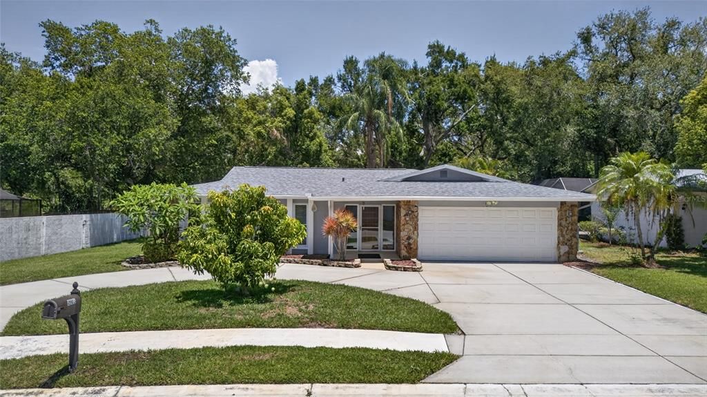 For Sale: $570,000 (3 beds, 3 baths, 2230 Square Feet)