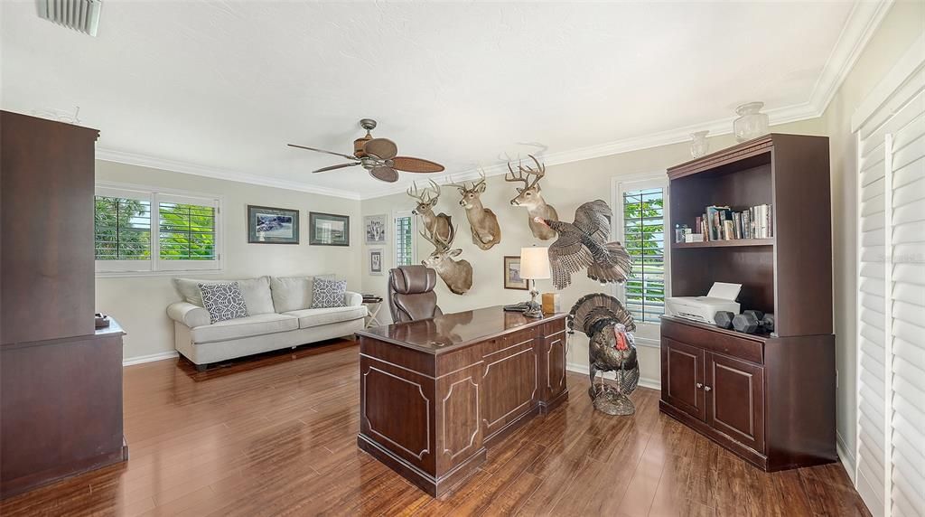 For Sale: $1,575,000 (4 beds, 3 baths, 4840 Square Feet)
