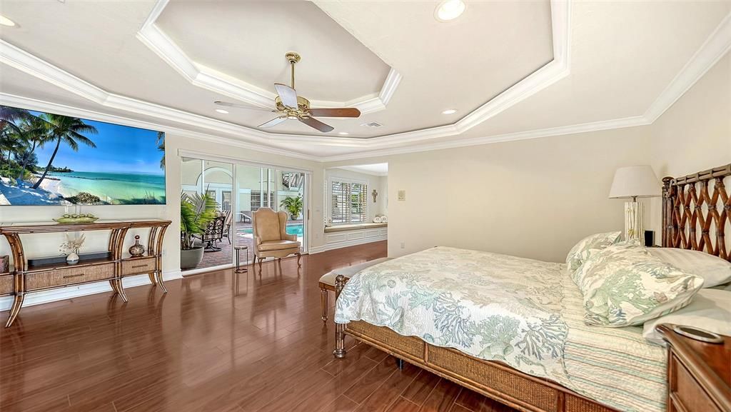 For Sale: $1,575,000 (4 beds, 3 baths, 4840 Square Feet)