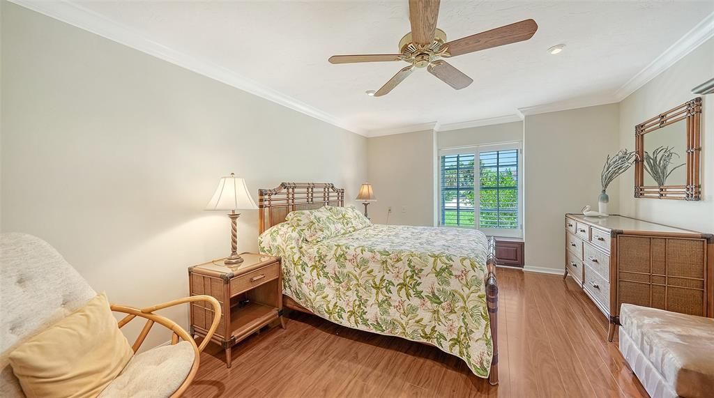 For Sale: $1,575,000 (4 beds, 3 baths, 4840 Square Feet)