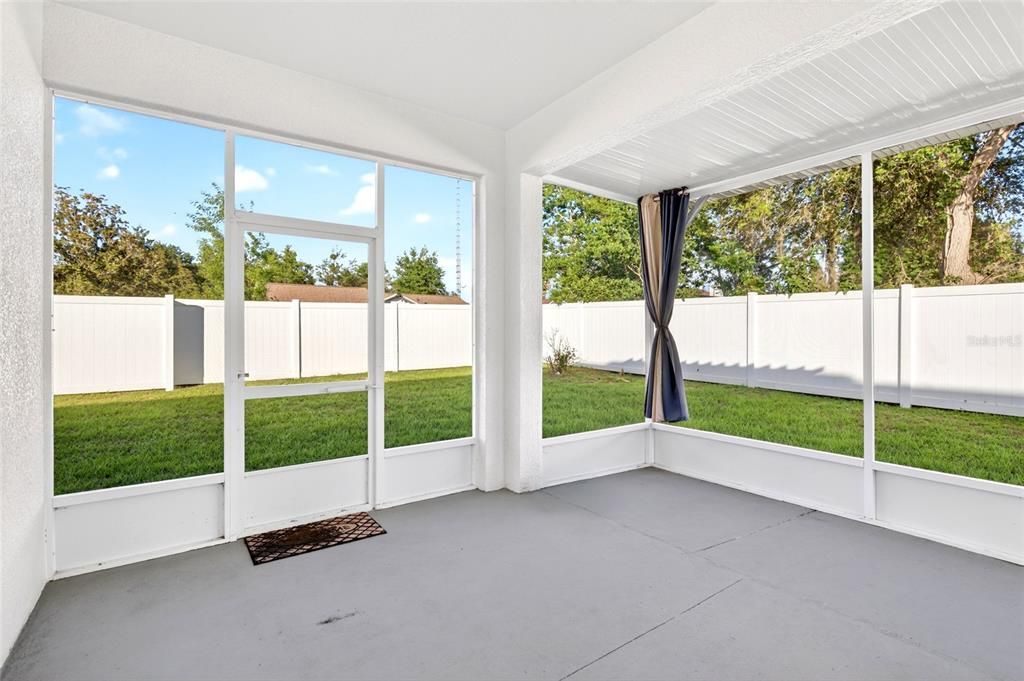 En Venta: $349,900 (4 camas, 3 baños, 1993 Pies cuadrados)