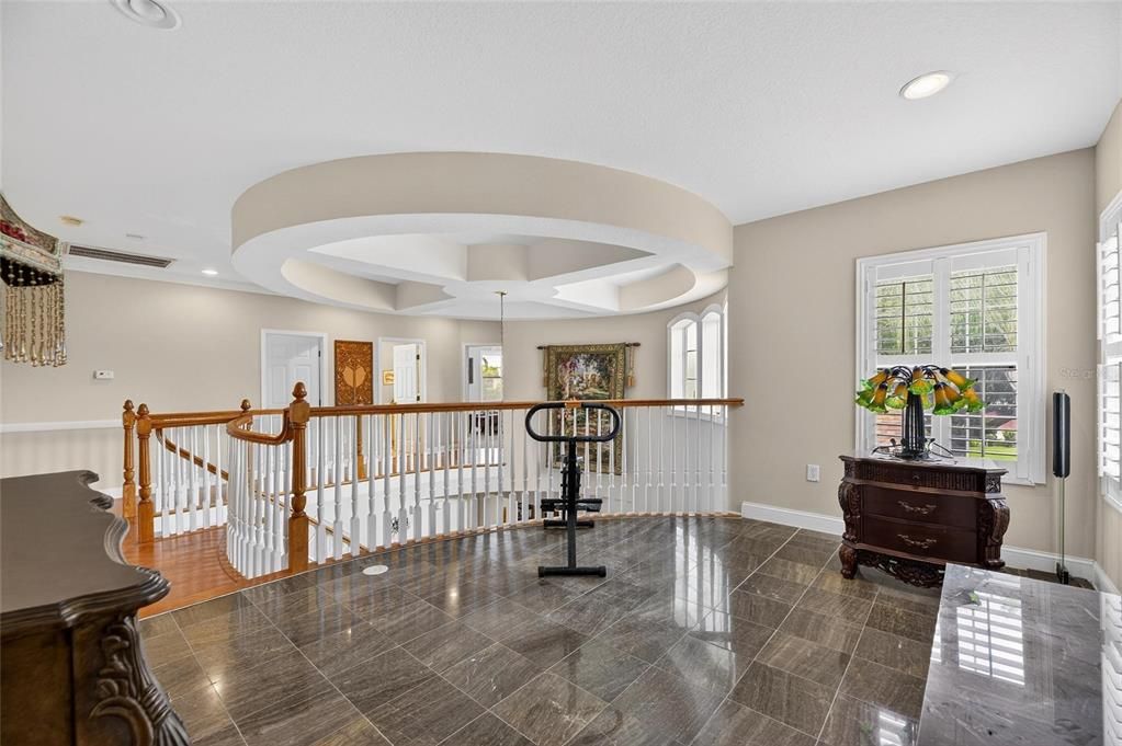 En Venta: $749,900 (5 camas, 4 baños, 3887 Pies cuadrados)
