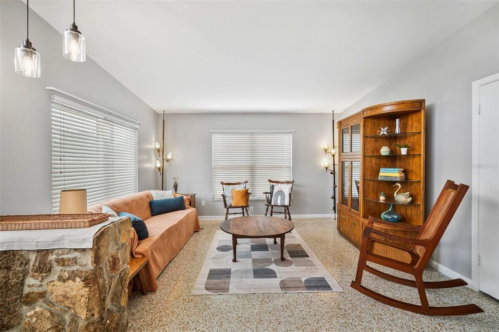For Sale: $479,000 (4 beds, 3 baths, 1639 Square Feet)