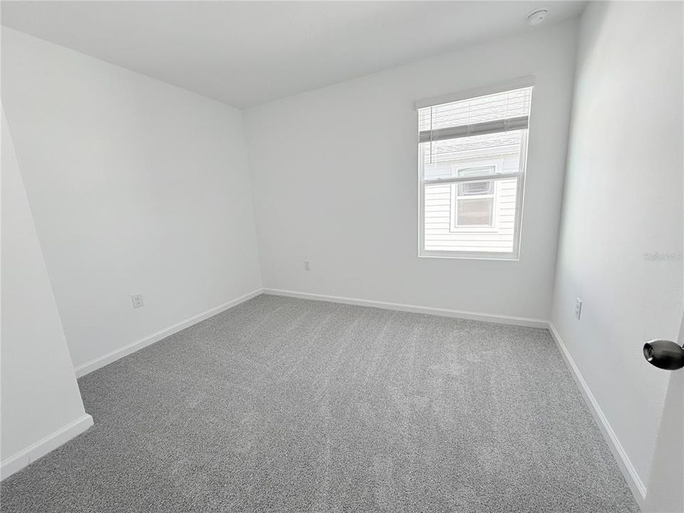For Rent: $2,350 (4 beds, 2 baths, 1678 Square Feet)