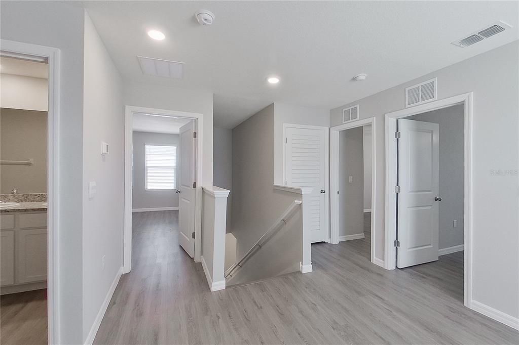 В аренду: $2,195 (4 спален, 2 ванн, 2176 Квадратных фут)