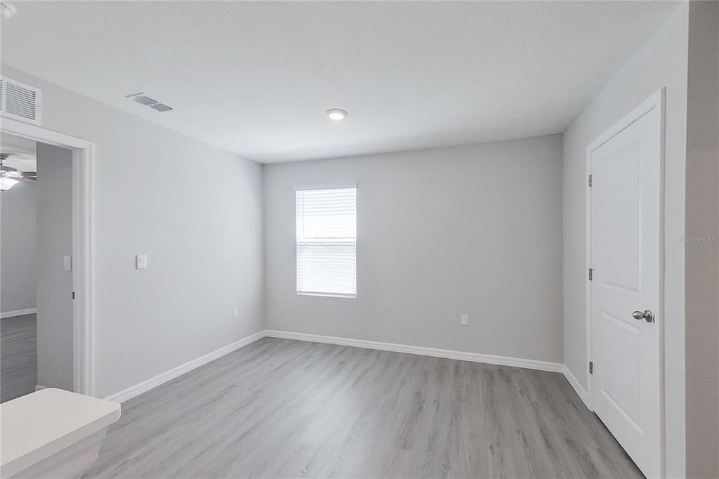 В аренду: $2,195 (4 спален, 2 ванн, 2176 Квадратных фут)