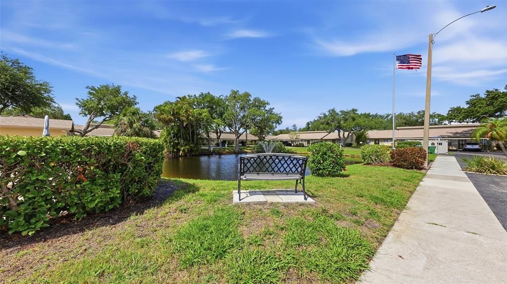For Sale: $197,700 (2 beds, 2 baths, 1076 Square Feet)