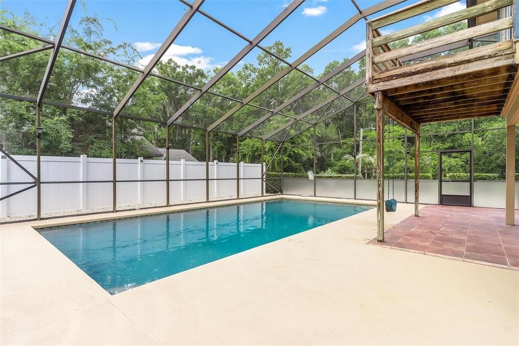 For Sale: $535,000 (4 beds, 2 baths, 1968 Square Feet)