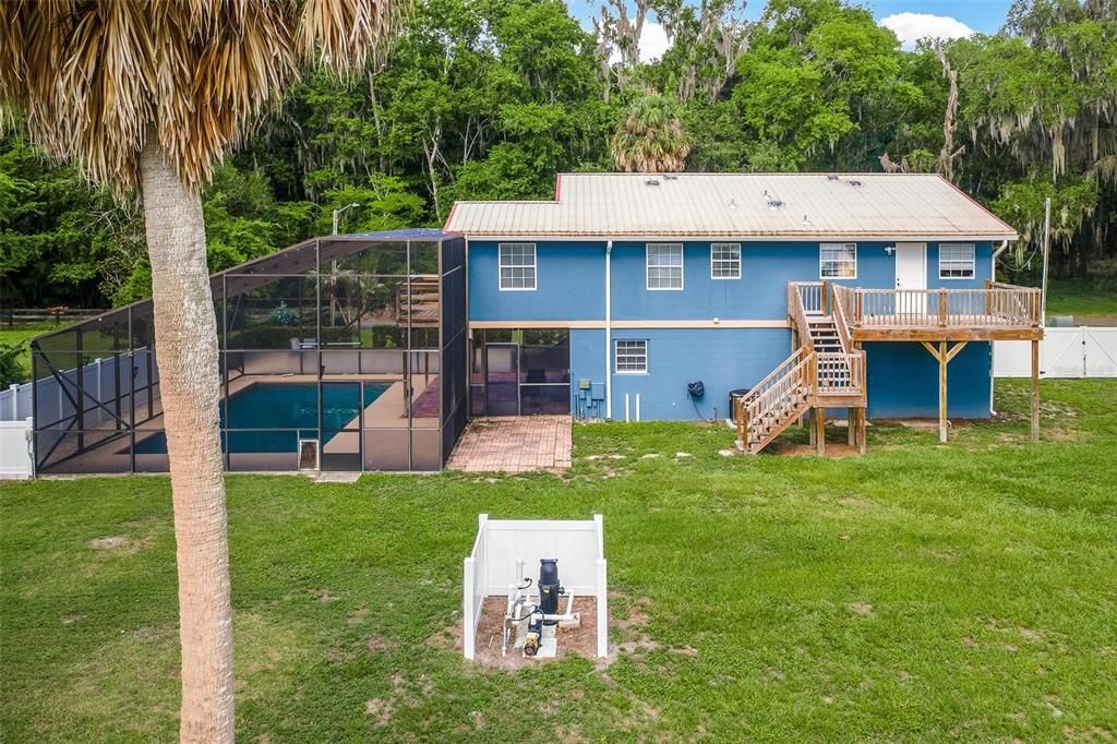For Sale: $535,000 (4 beds, 2 baths, 1968 Square Feet)
