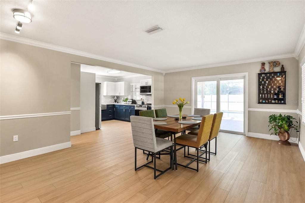For Sale: $535,000 (4 beds, 2 baths, 1968 Square Feet)