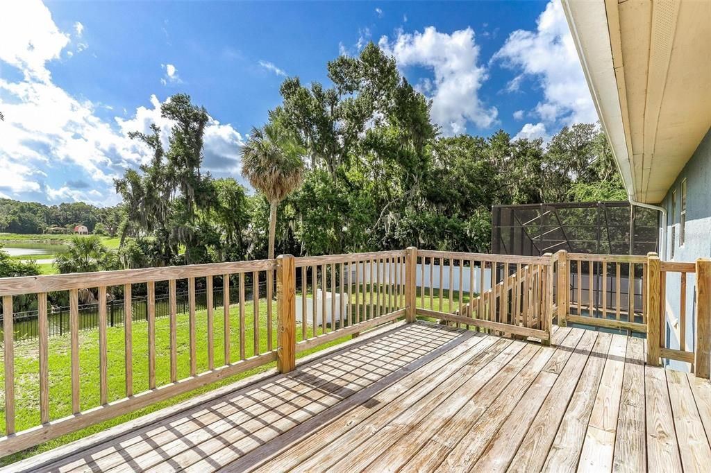 For Sale: $535,000 (4 beds, 2 baths, 1968 Square Feet)