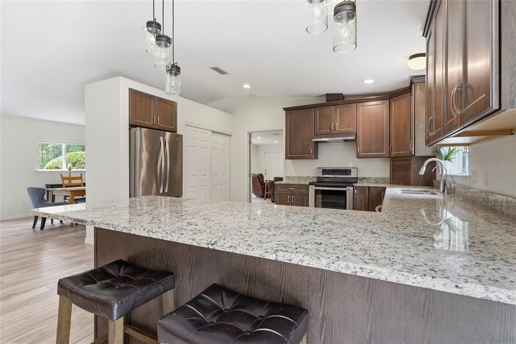 For Sale: $399,000 (3 beds, 2 baths, 2186 Square Feet)