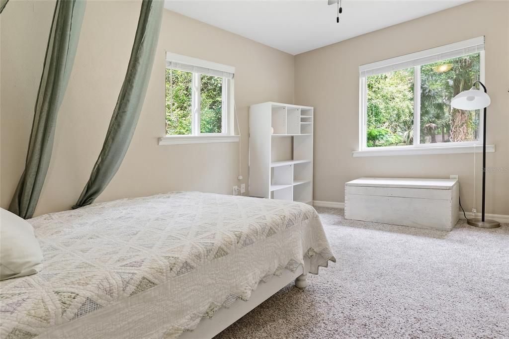 For Sale: $399,000 (3 beds, 2 baths, 2186 Square Feet)