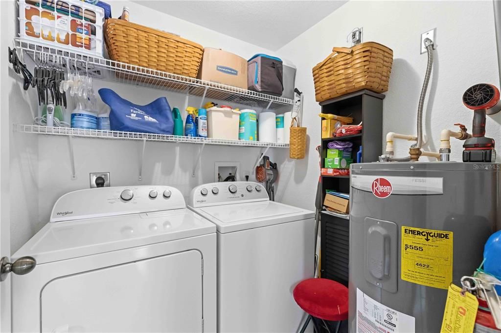 For Sale: $210,000 (2 beds, 2 baths, 1227 Square Feet)