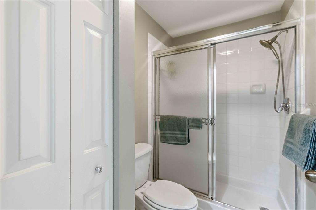 For Sale: $210,000 (2 beds, 2 baths, 1227 Square Feet)