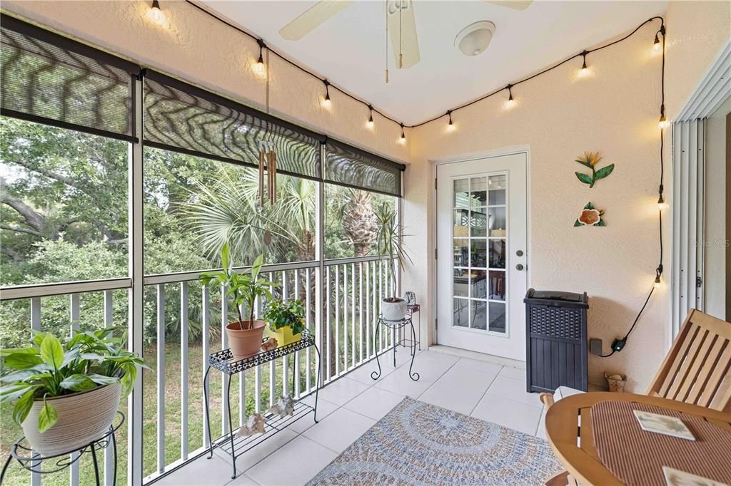 For Sale: $210,000 (2 beds, 2 baths, 1227 Square Feet)