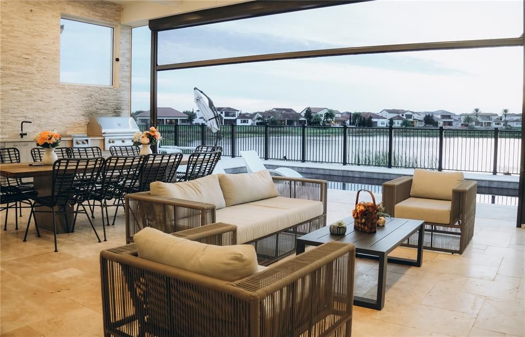 For Sale: $2,500,000 (6 beds, 6 baths, 5287 Square Feet)