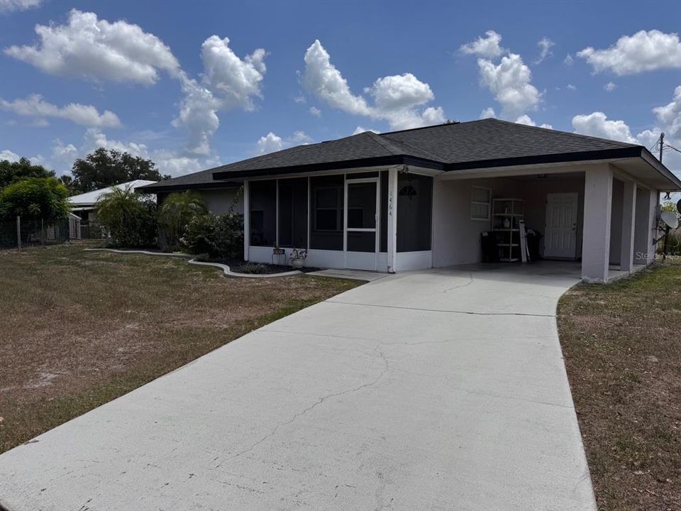 Active With Contract: $259,000 (3 beds, 2 baths, 1191 Square Feet)