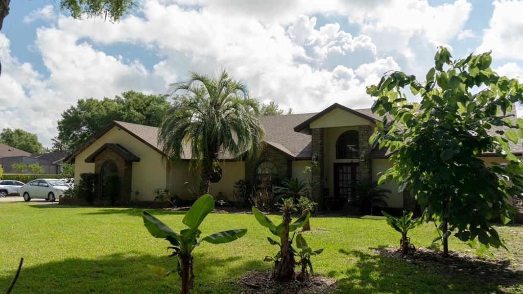 For Sale: $1,090,000 (4 beds, 3 baths, 2842 Square Feet)