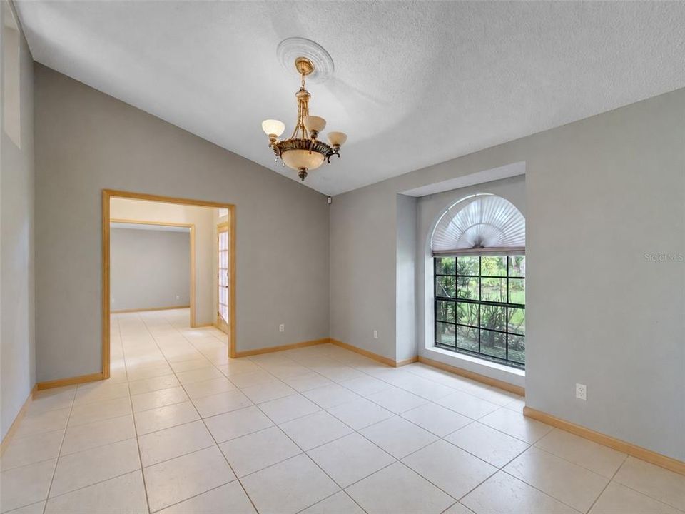 En Venta: $1,090,000 (4 camas, 3 baños, 2842 Pies cuadrados)