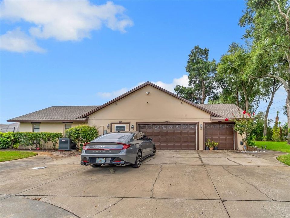 En Venta: $1,090,000 (4 camas, 3 baños, 2842 Pies cuadrados)