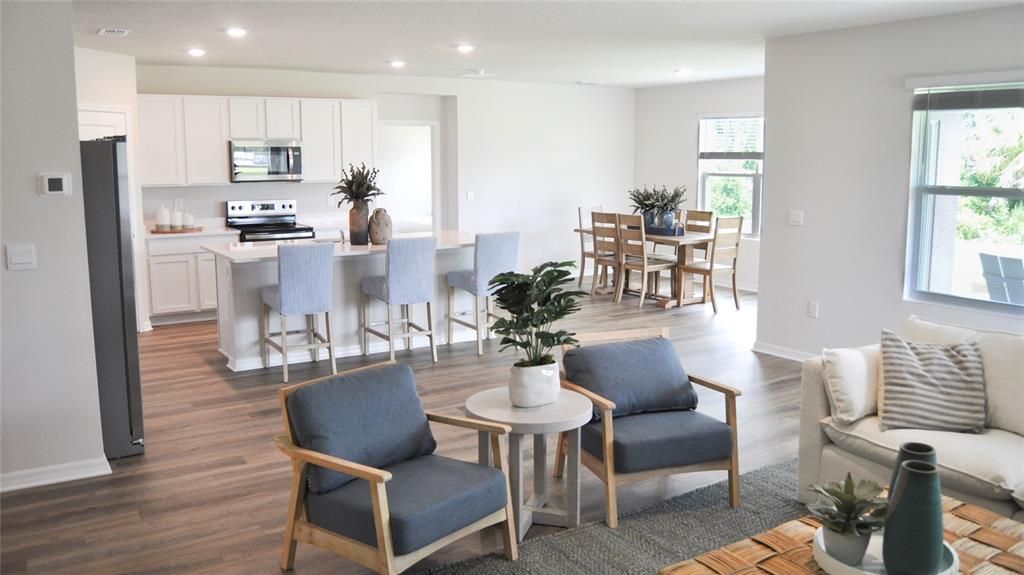 For Sale: $449,000 (4 beds, 3 baths, 2336 Square Feet)
